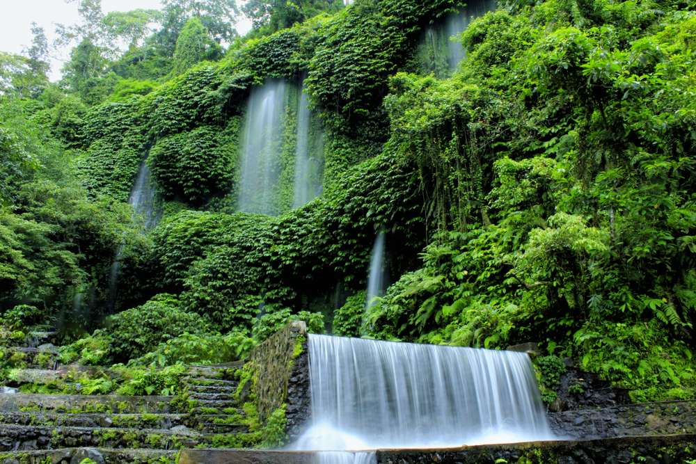 Benang Kelambu Waterfall